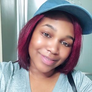 Meet your Posher, Destiny